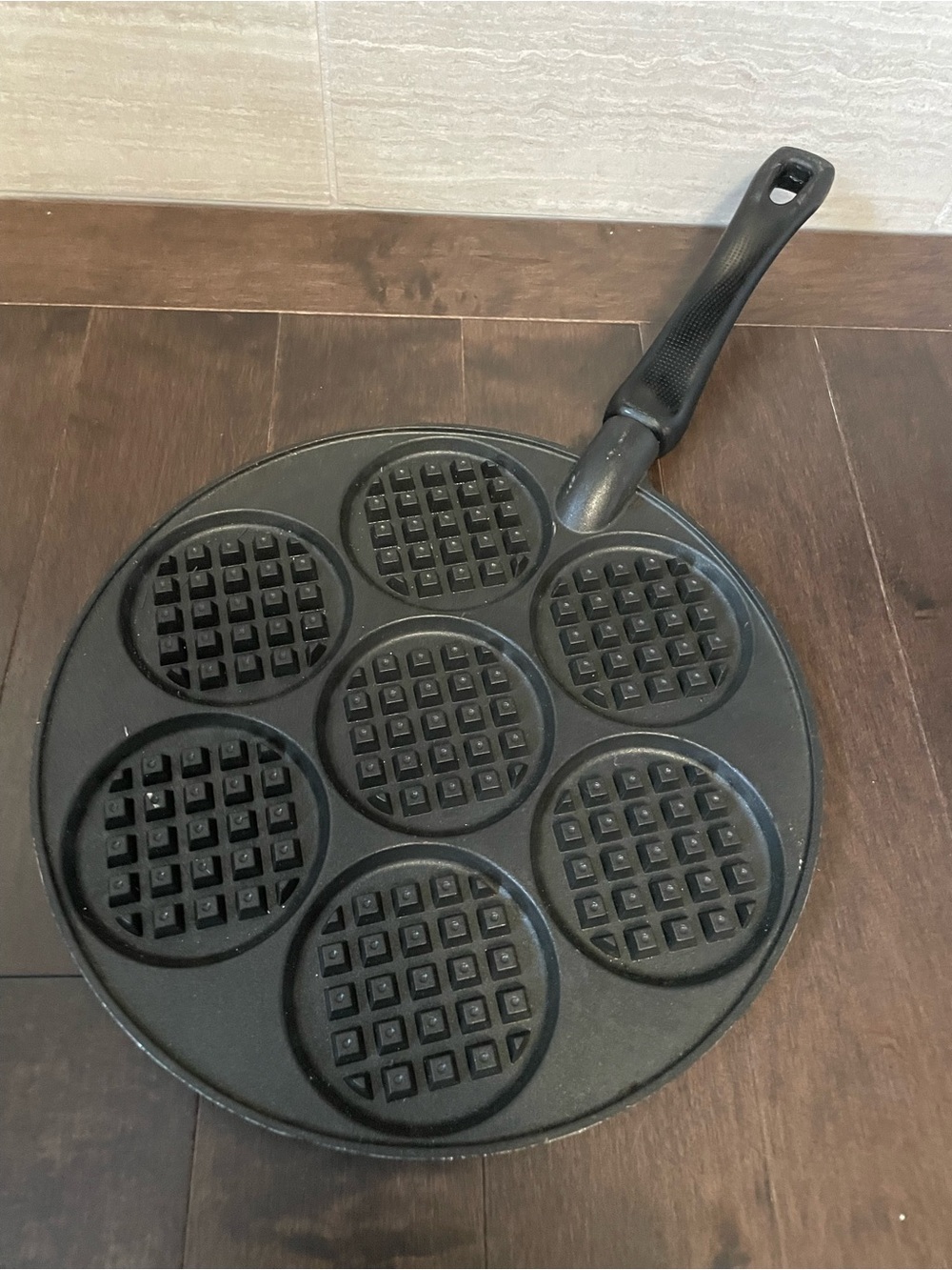 Nordic Ware Silver Dollar Waffle Griddle Kitchen Frying Pan